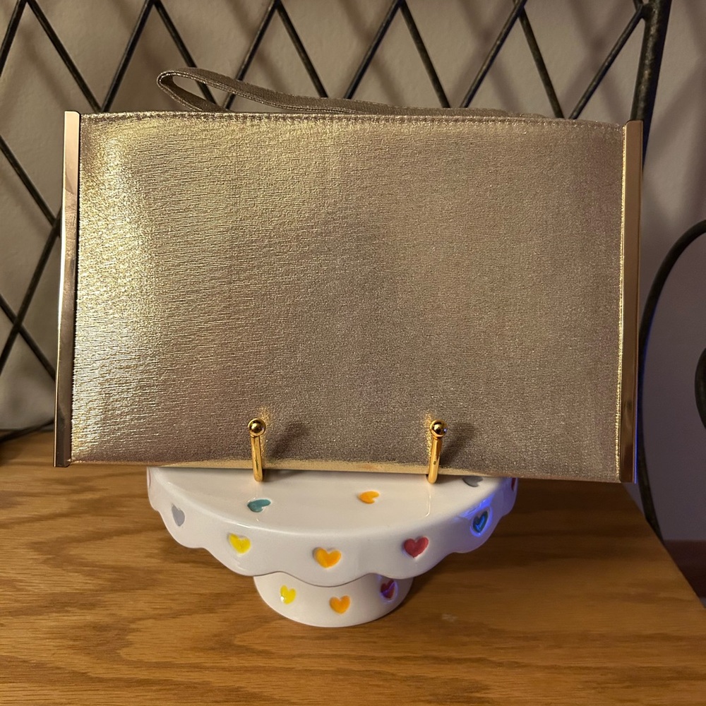 “Nina” Wristlet Clutch Nwt - Picture 2 of 5